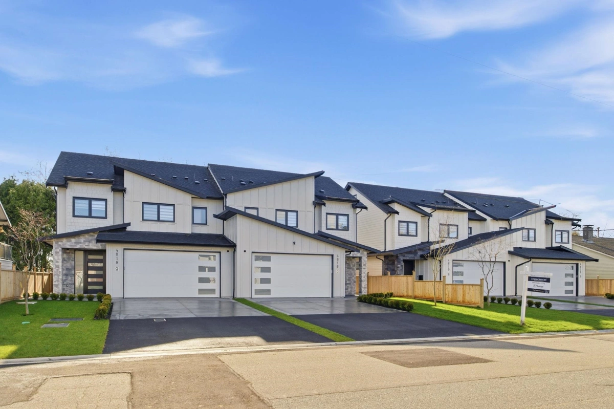 Staircase Photo of 4816 42a Avenue, Ladner, BC