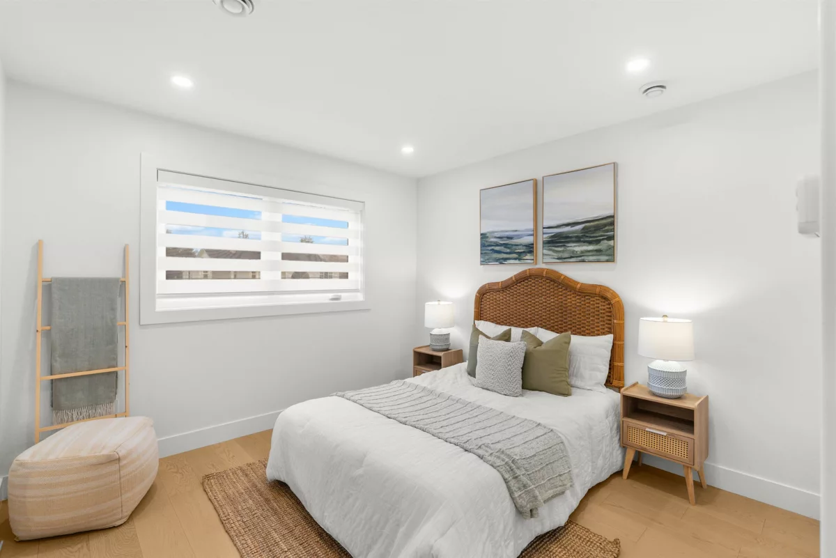 Walk-In Closet Photo of 4816 42a Avenue, Ladner, BC