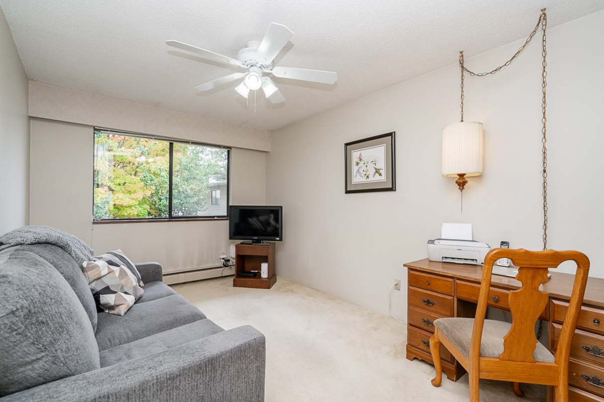 Basement Recreation Room Photo of 49 9378 122 Street, Surrey, BC