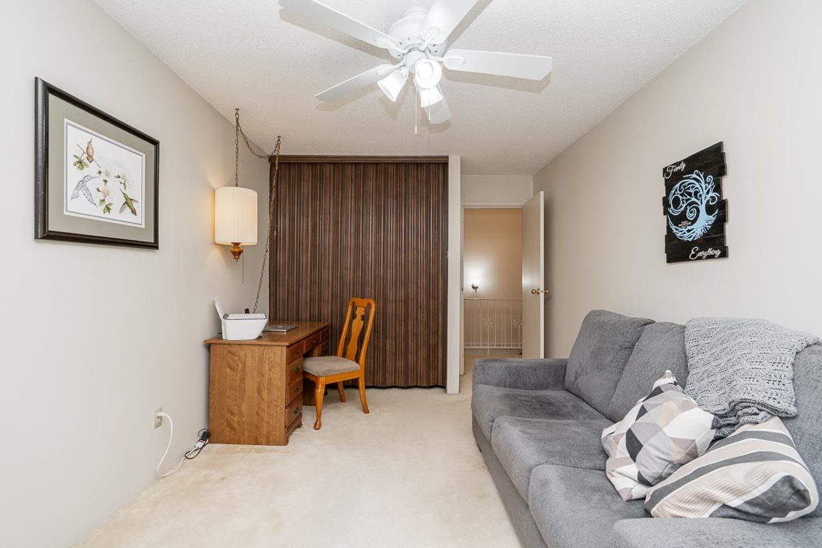 Laundry Room Photo of 49 9378 122 Street, Surrey, BC