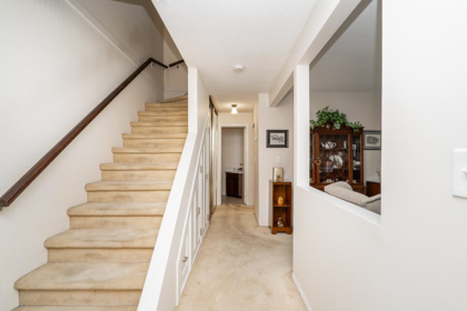 49 9378 122 Street, Surrey, BC