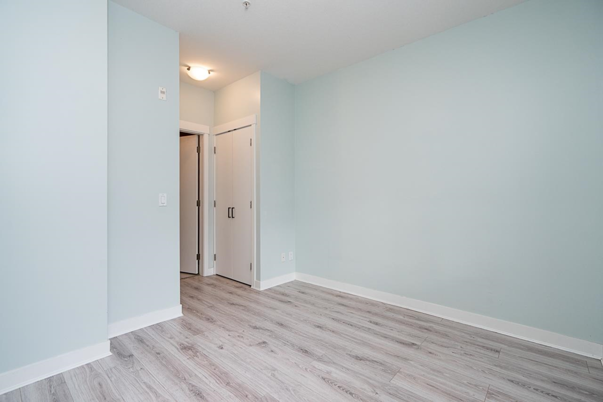 Powder Room Photo of 227 18818 68 Avenue, Surrey, BC