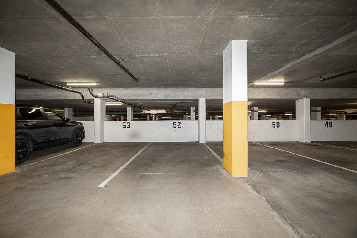 Swimming Pool Photo of 227 18818 68 Avenue, Surrey, BC