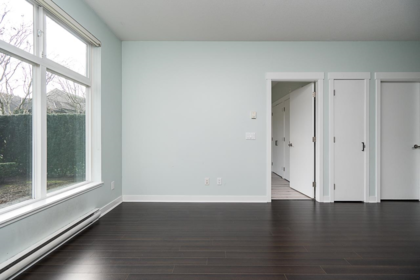 Guest Bathroom Photo of 227 18818 68 Avenue, Surrey, BC
