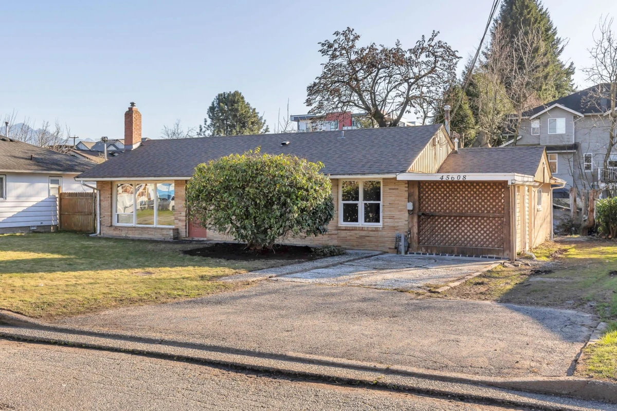 Exterior Rear Photo of 45608 Princess Avenue, Chilliwack, BC