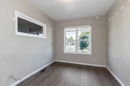 Laundry Room Photo of 45608 Princess Avenue, Chilliwack, BC