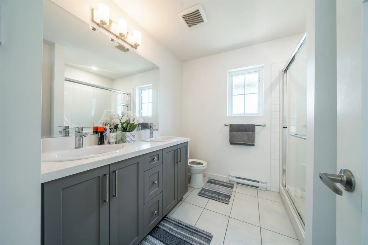 Basement Recreation Room Photo of 37 11272 240 Street, Maple Ridge, BC