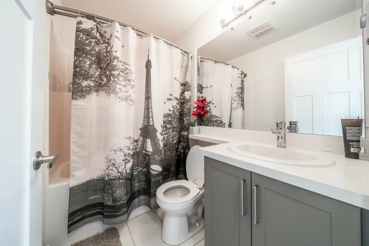 Bedroom 4 Photo of 37 11272 240 Street, Maple Ridge, BC