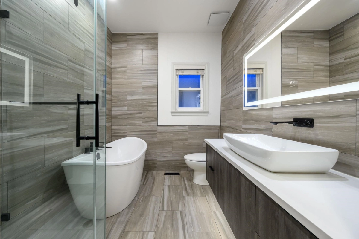 Powder Room Photo of 21514 Donovan Avenue, Maple Ridge, BC