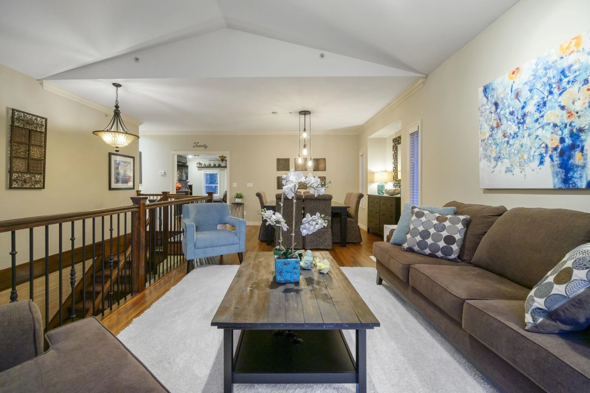 Primary Bathroom Photo of 21514 Donovan Avenue, Maple Ridge, BC