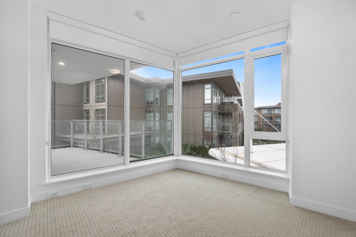 Entry Foyer Photo of 202 7769 Park Crescent, Burnaby, BC