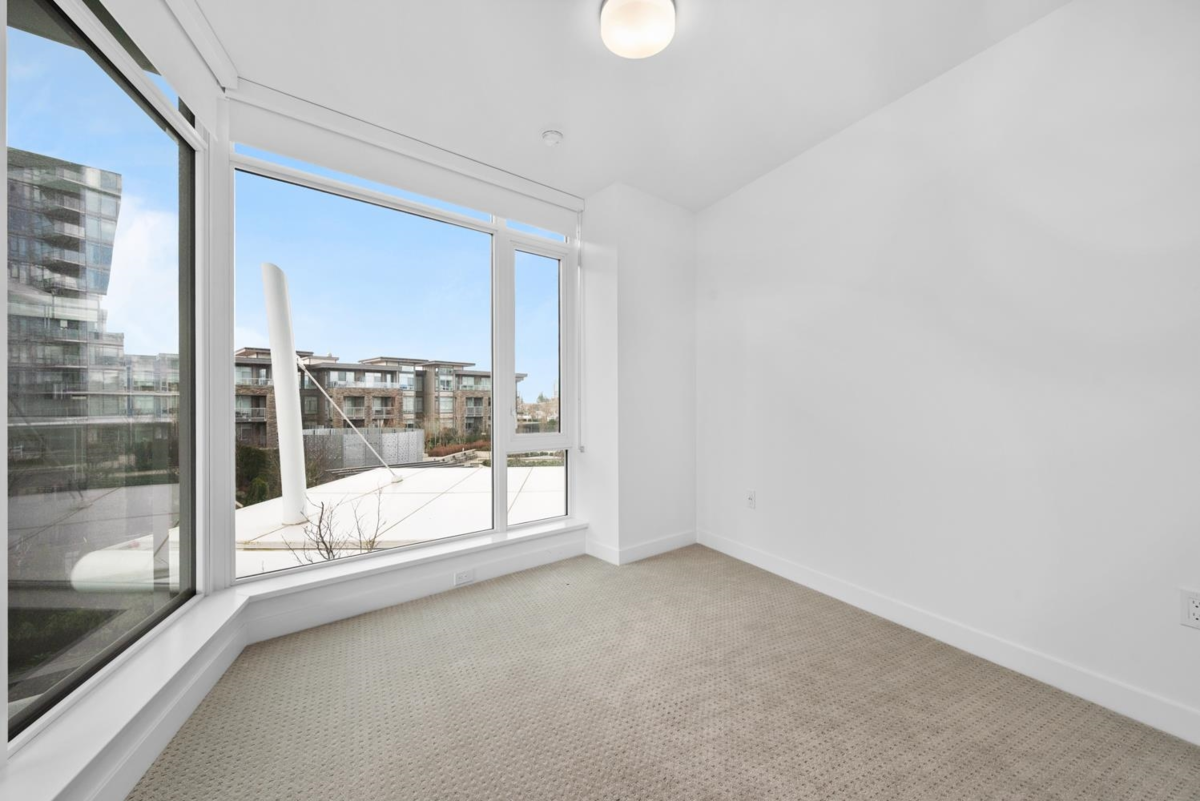 Mudroom Photo of 202 7769 Park Crescent, Burnaby, BC