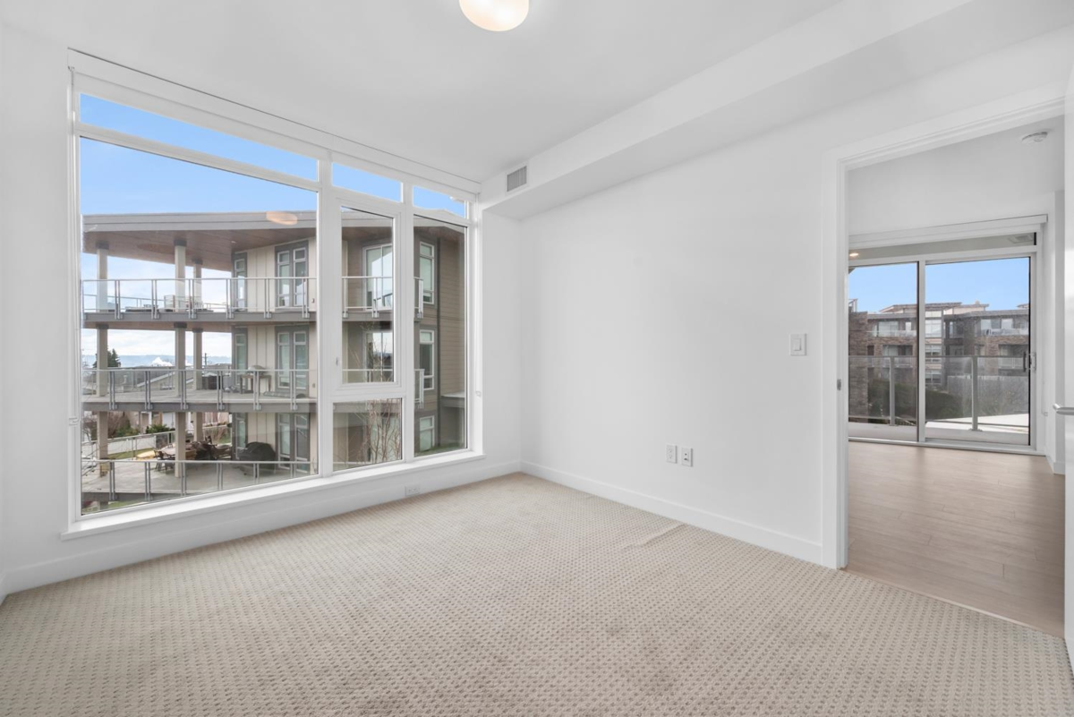 Office / Den Photo of 202 7769 Park Crescent, Burnaby, BC