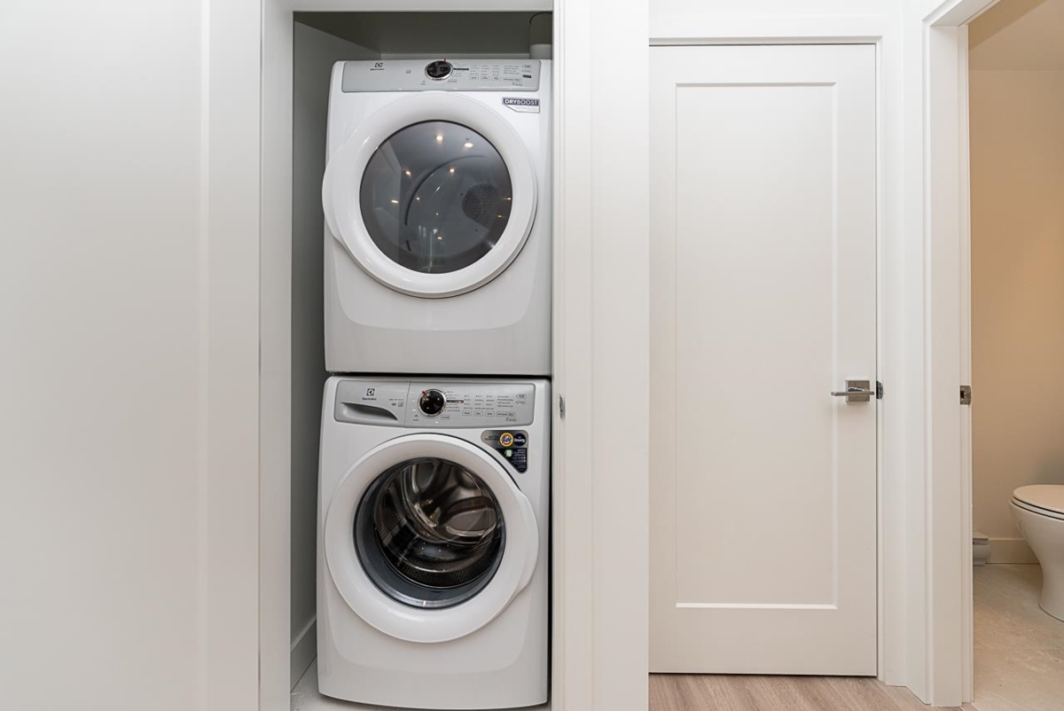 Basement Recreation Room Photo of 207 7161 17th Avenue, Burnaby, BC