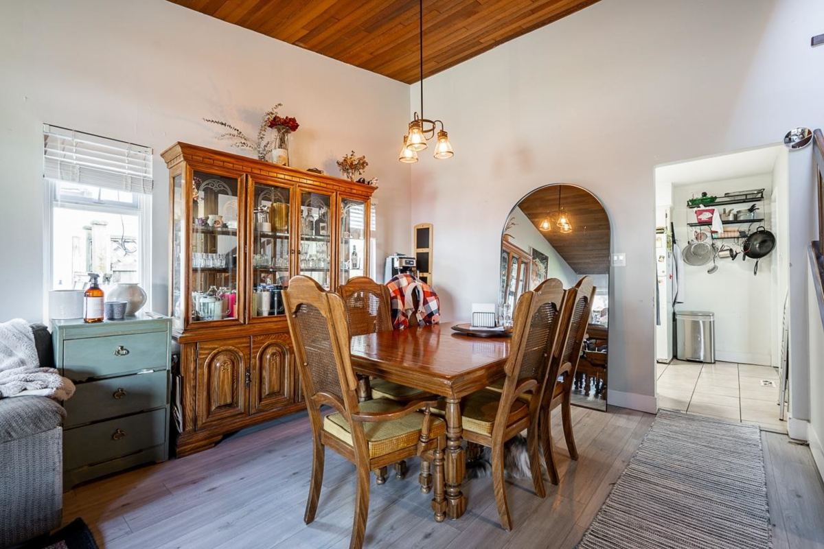 Family Room Photo of 14478 85a Avenue, Surrey, BC