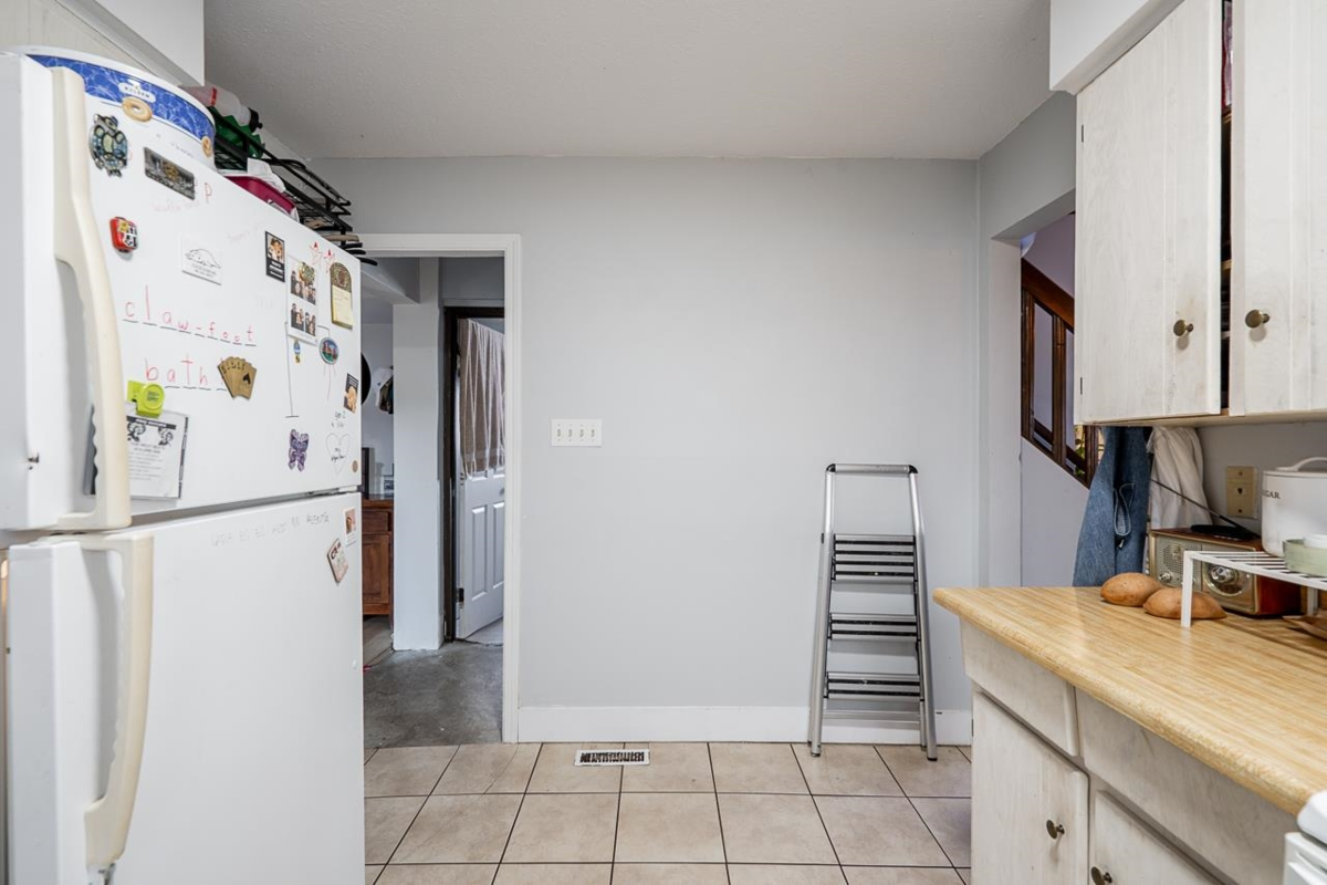 Office / Den Photo of 14478 85a Avenue, Surrey, BC