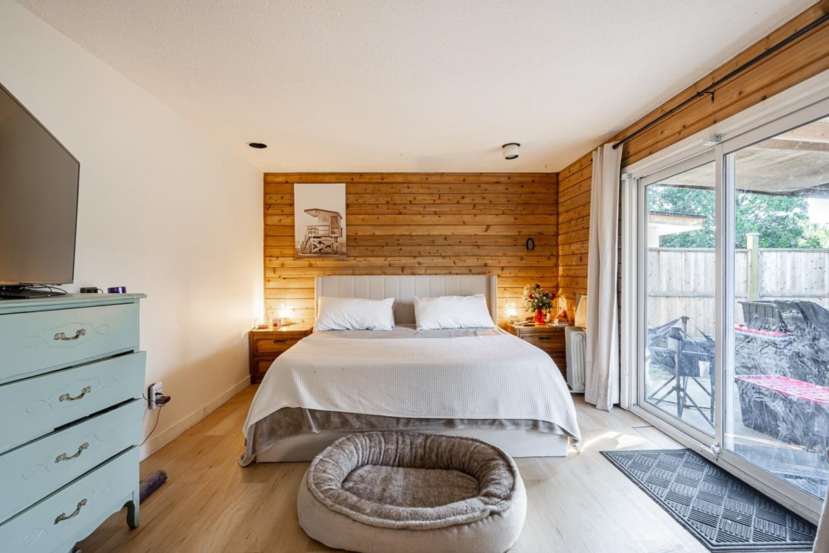 Primary Bathroom Photo of 14478 85a Avenue, Surrey, BC