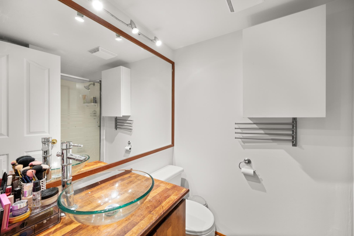 Laundry Room Photo of 207 1171 Pipeline Road, Coquitlam, BC