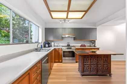 Breakfast Nook Photo of 1174 Chateau Place, Port Moody, BC