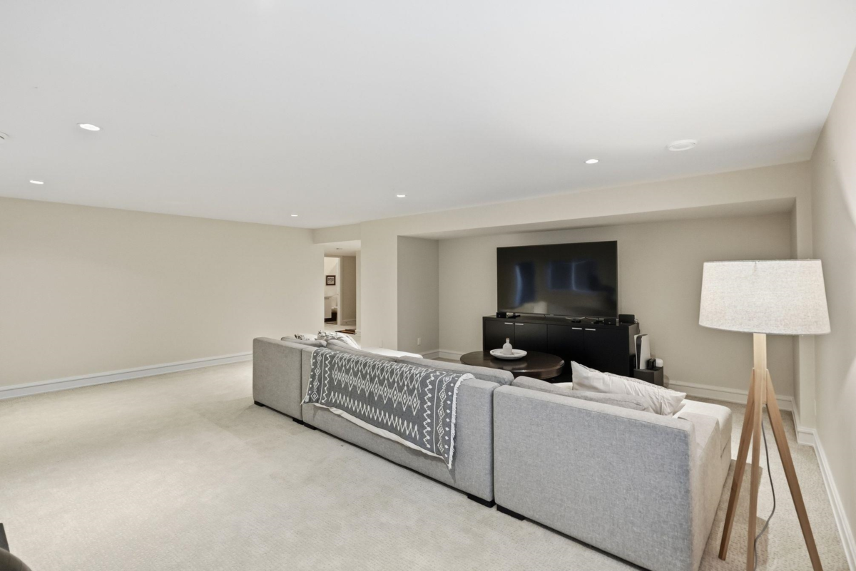 Garage Interior Photo of 12978 15a Avenue, Surrey, BC