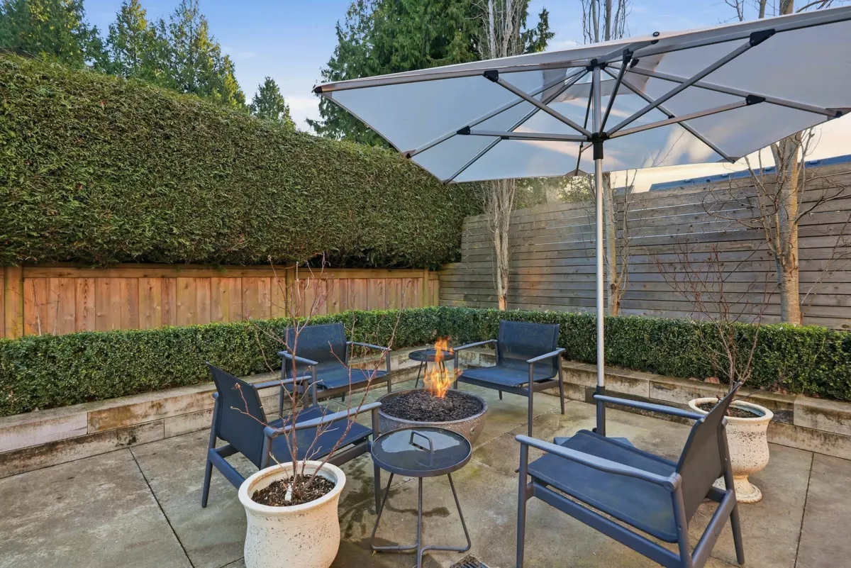 Garden / Landscaping Photo of 12978 15a Avenue, Surrey, BC