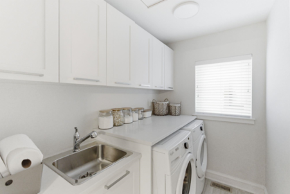 Hallway Photo of 12978 15a Avenue, Surrey, BC