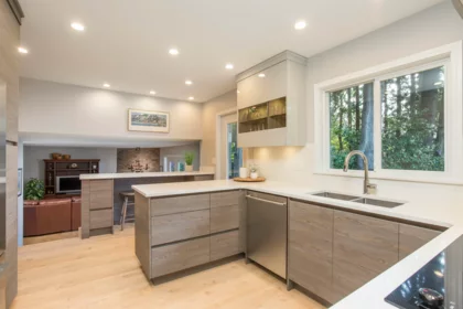 Kitchen Photo of 12688 18a Avenue, Surrey, BC