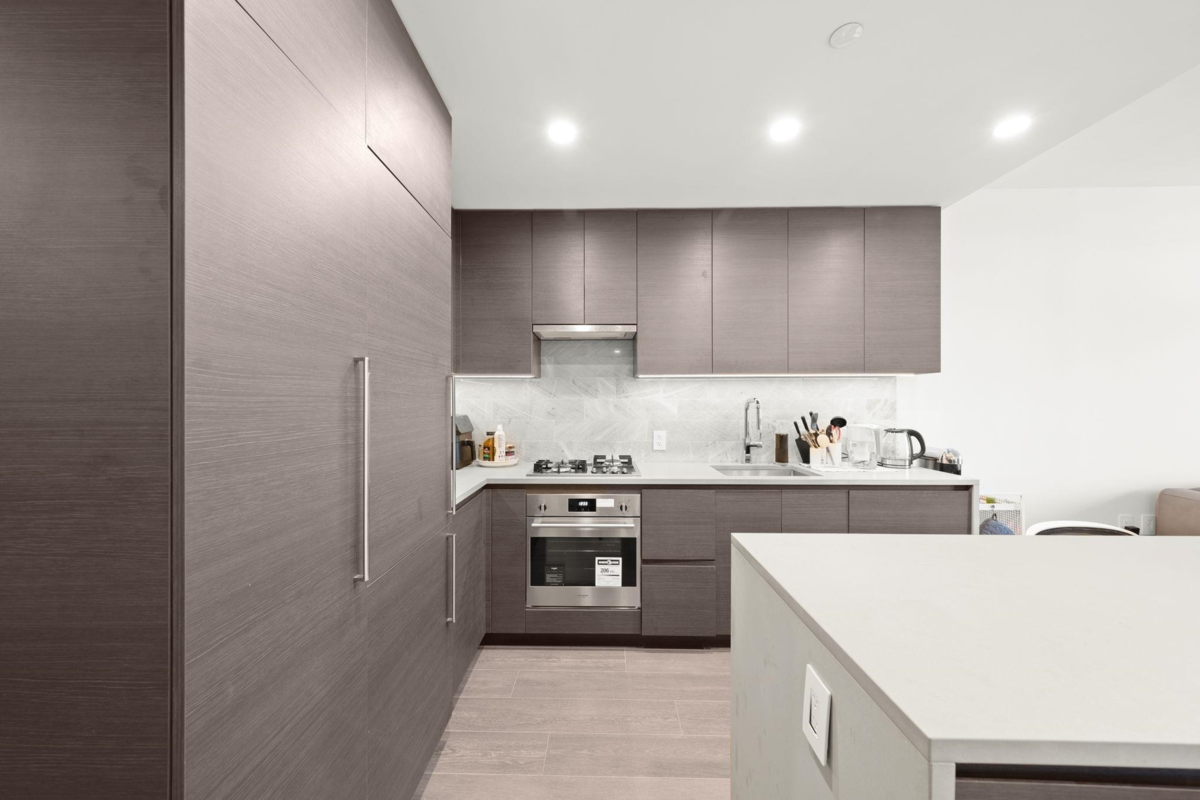 Dining Area Photo of 2403 4168 Lougheed Highway, Burnaby, BC