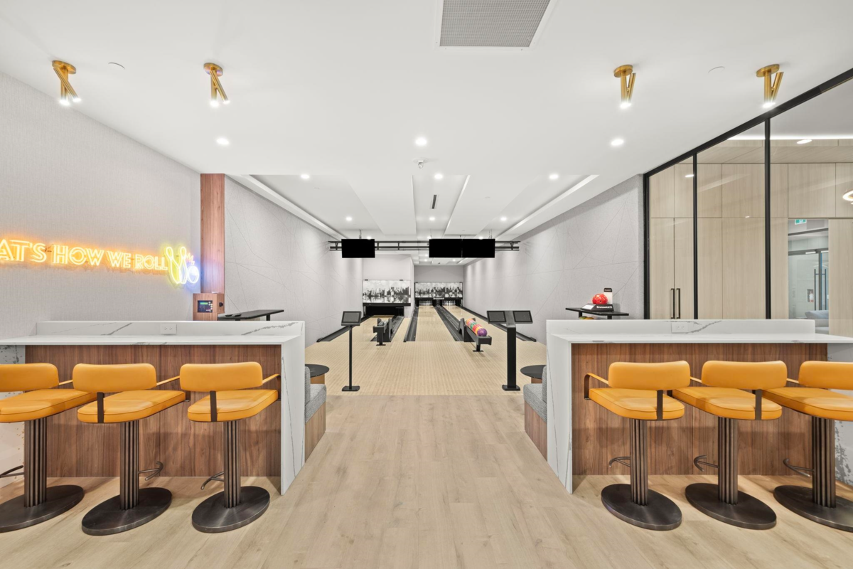 Loft / Bonus Room Photo of 2403 4168 Lougheed Highway, Burnaby, BC