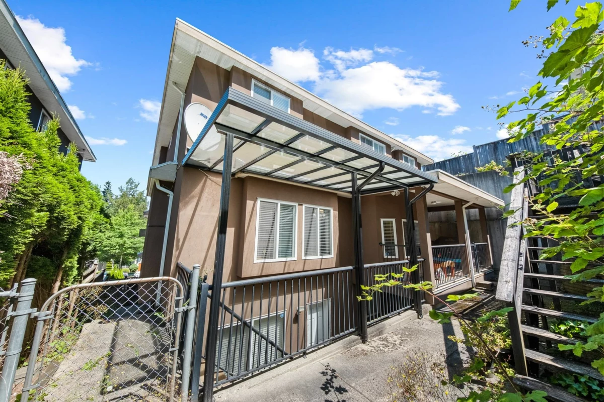 Community Amenities Photo (Clubhouse) of 14498 78 Avenue, Surrey, BC