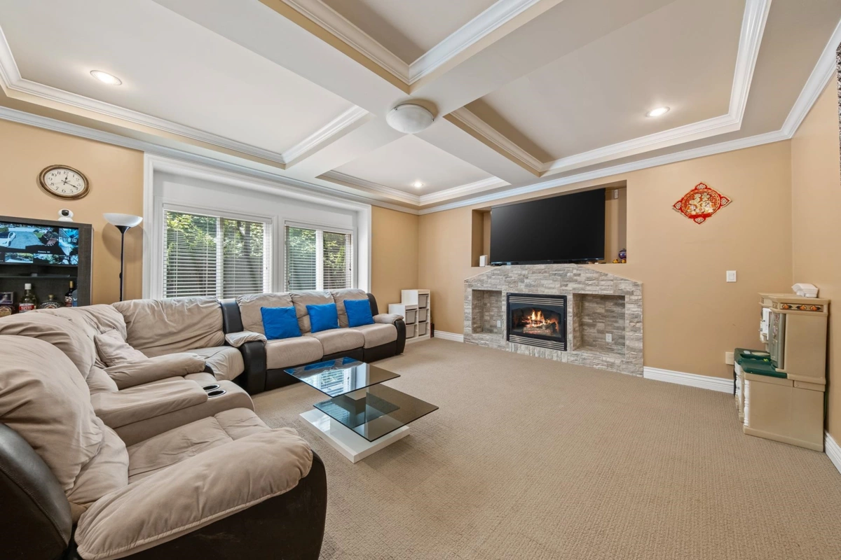 Outdoor Deck Photo of 14498 78 Avenue, Surrey, BC