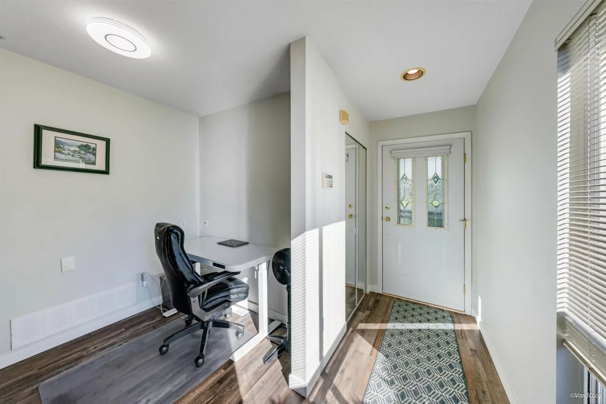 Family Room Photo of 16 20881 87 Avenue, Langley, BC