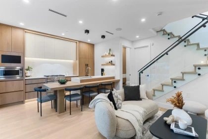 1 2435 Napier Street, Vancouver, BC, Vancouver — Half Duplex for sale