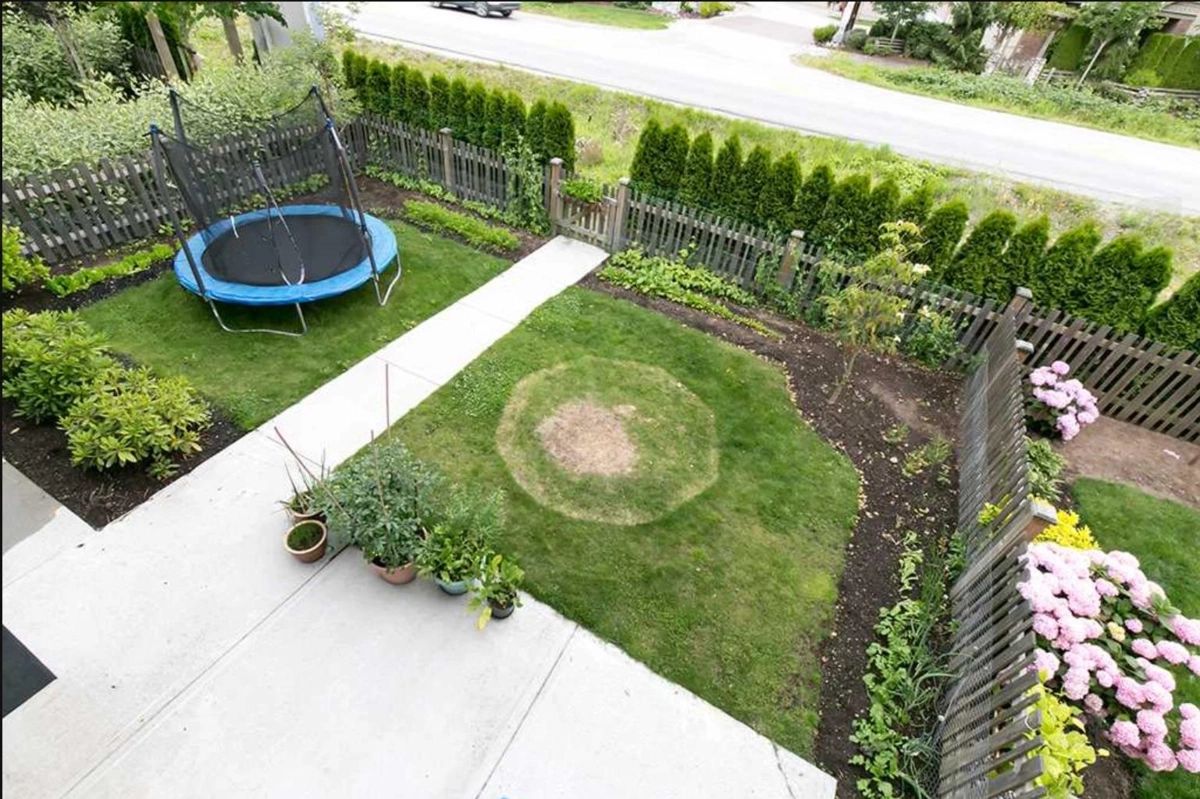 Entry Foyer Photo of 21 15988 32 Avenue, Surrey, BC