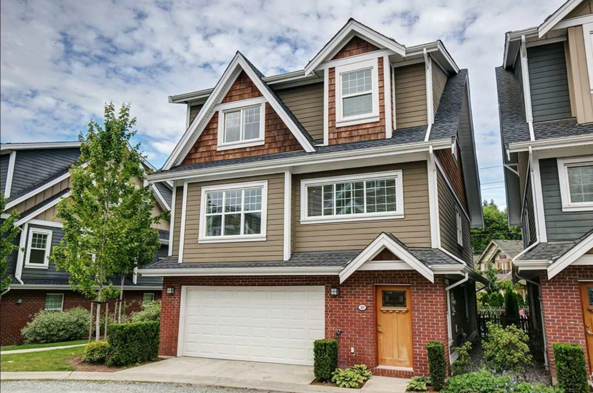 Staircase Photo of 21 15988 32 Avenue, Surrey, BC