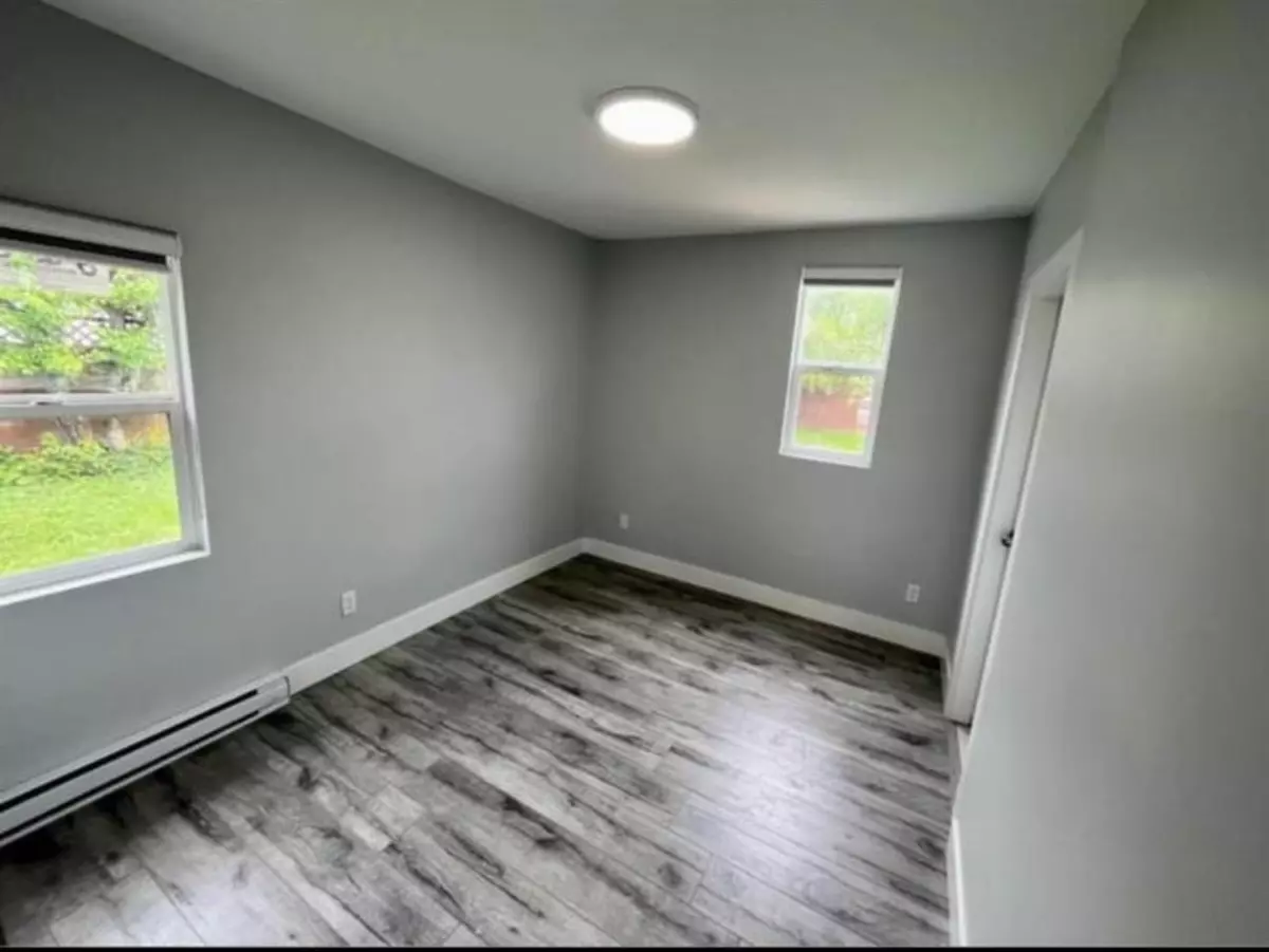 Family Room Photo of 9518 Robson Street, Chilliwack, BC
