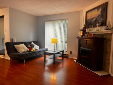 10527 Holly Park Lane, Surrey, BC, Surrey — Townhouse for sale