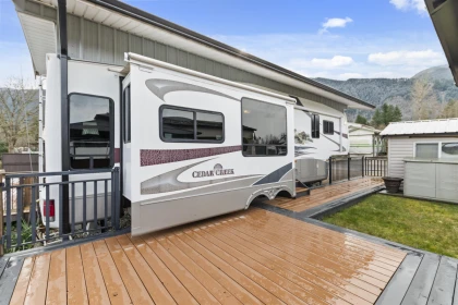 Kitchen Photo of 141 1436 Frost Road, Chilliwack, BC