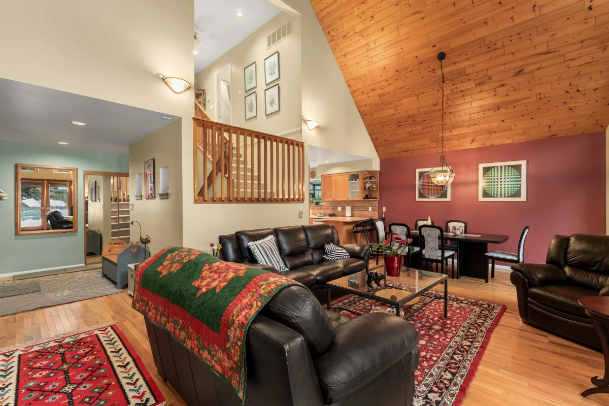 Living Room Photo of 2813 Clifftop Lane, Whistler, BC