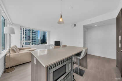 Basement Recreation Room Photo of 909 6537 Telford Avenue, Burnaby, BC