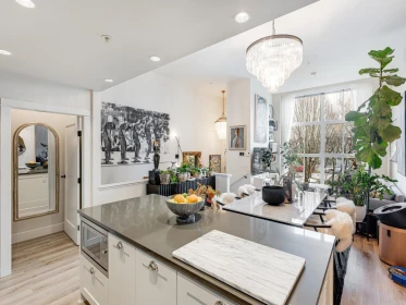 Kitchen Island Photo of 3431 Porter Street, Vancouver, BC