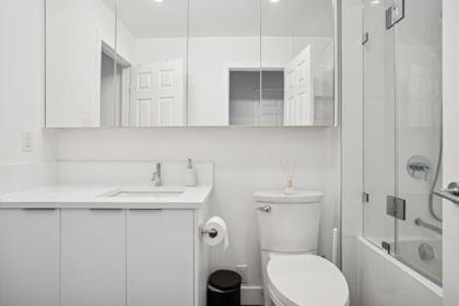 Powder Room Photo of 31 12880 Railway Avenue, Richmond, BC