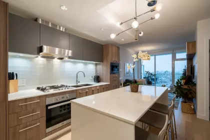 1106 4638 Gladstone Street, Vancouver, BC, Vancouver — Apartment/Condo for sale