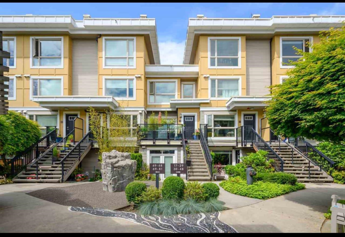Exterior Rear Photo of 32 728 W 14th Street, North Vancouver, BC
