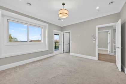 Basement Recreation Room Photo of 824 Chestnut Street, New Westminster, BC