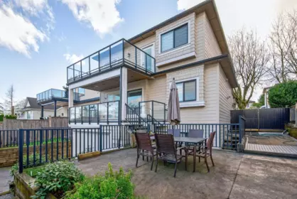 Community Amenities Photo (Clubhouse) of 824 Chestnut Street, New Westminster, BC