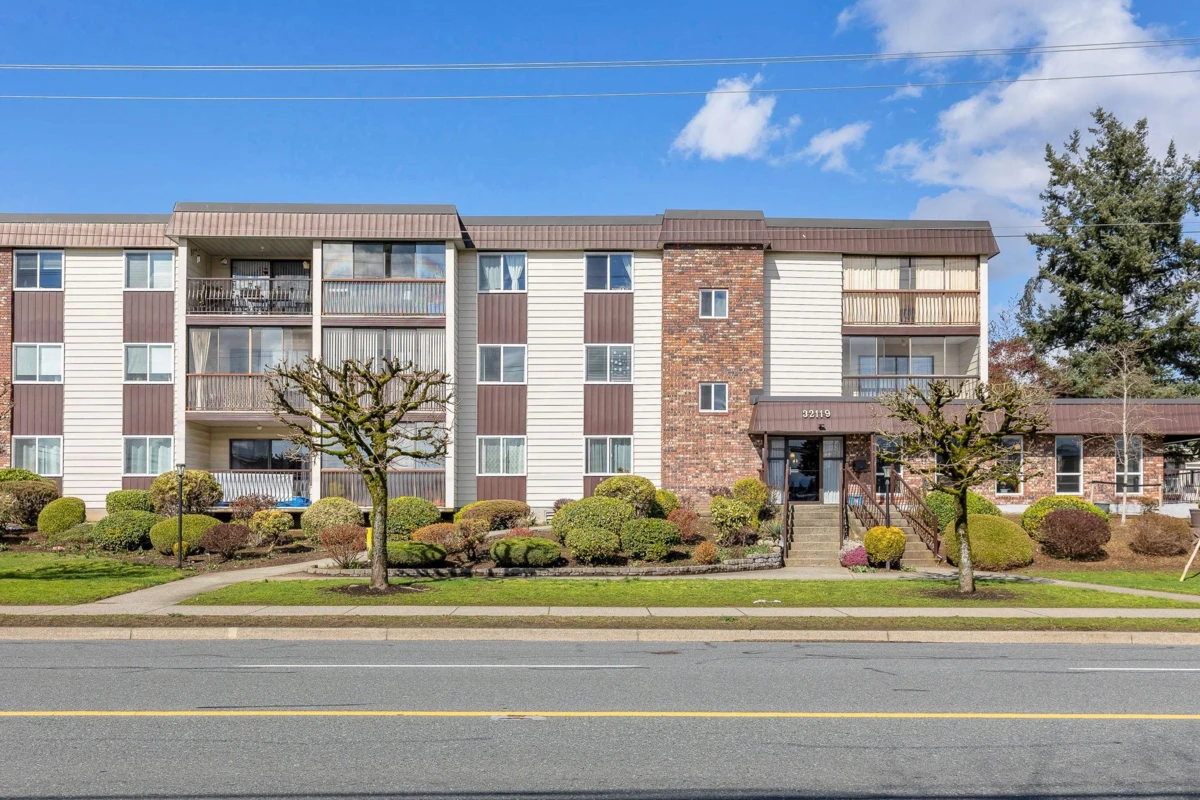 Exterior Rear Photo of 107 32119 Old Yale Road, Abbotsford, BC