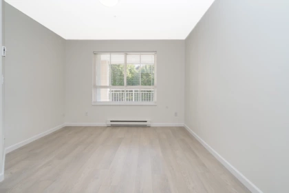 Hallway Photo of 213 19750 64 Avenue, Langley, BC
