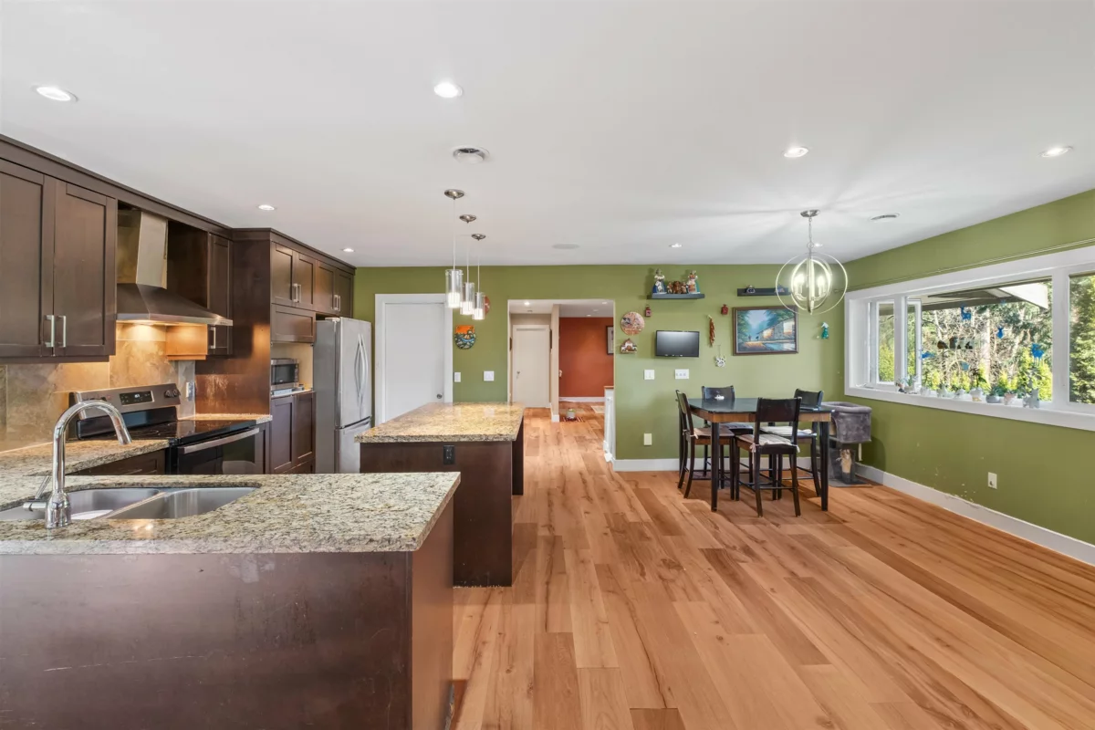 Dining Area Photo of 1329 Appin Road, North Vancouver, BC