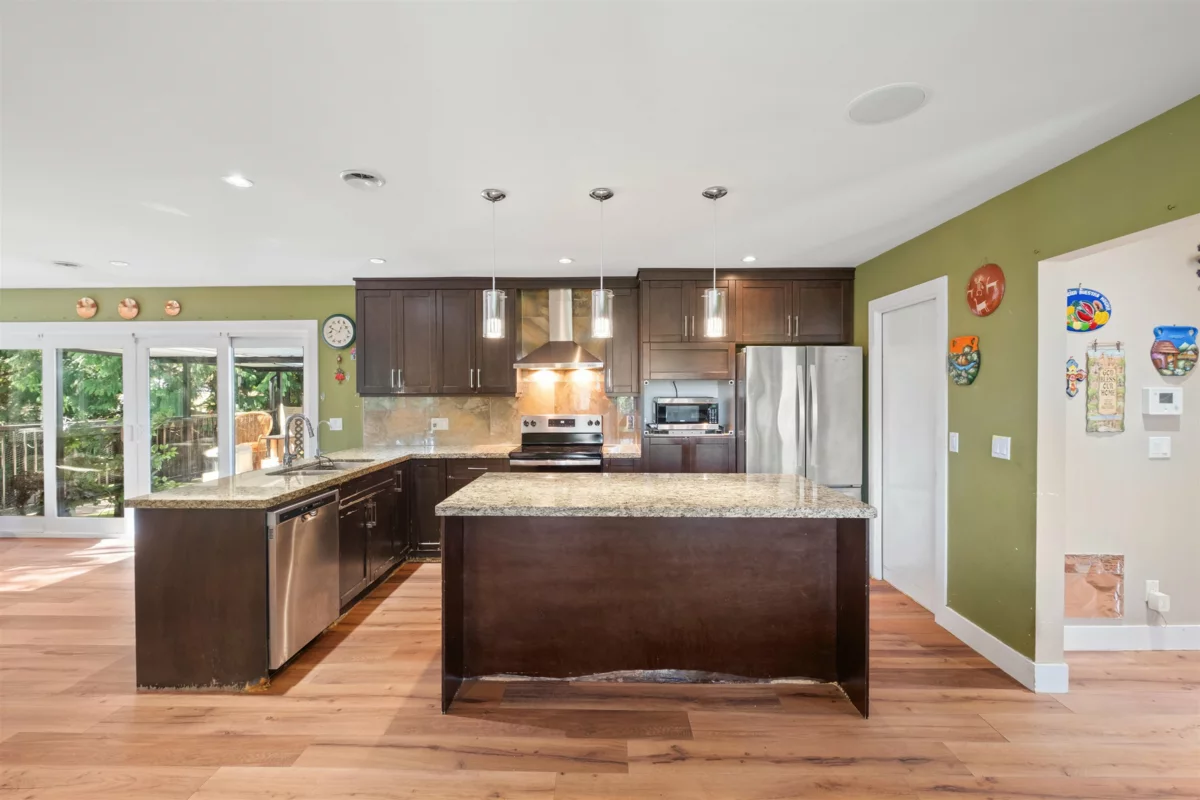 Family Room Photo of 1329 Appin Road, North Vancouver, BC